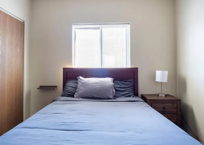 Comfortable And Bright 3-bedroom In *